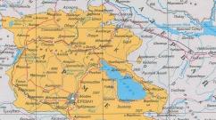 Карта на Армения от сателит Показване на политическа карта и знаме на Армения
